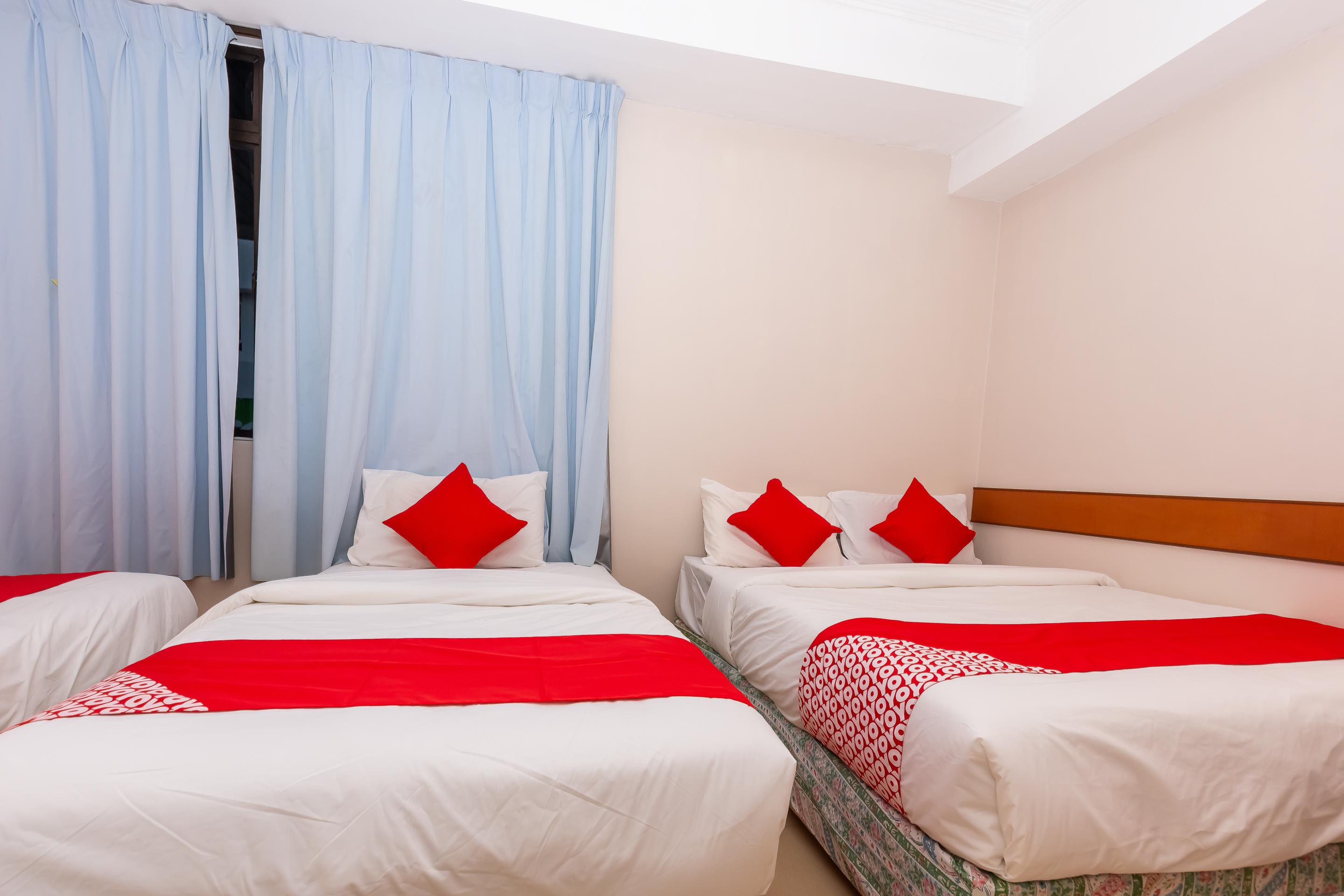 Oyo 764 Hotel Famous Inn Malacca Extérieur photo